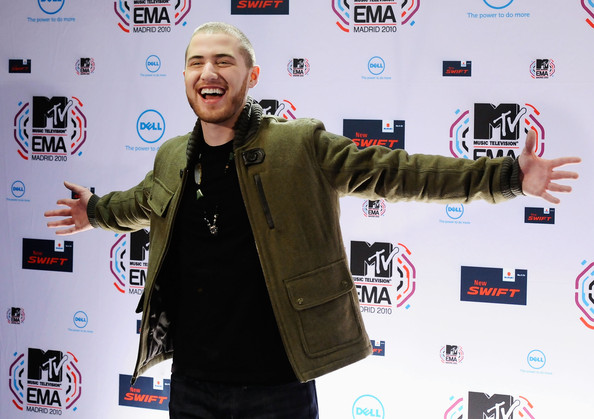 Mike2BPosner2BMTV2BEurope2BMusic2BAwards2B20102B2.jpg Mike2BPosner2BMTV2BEurope2BMusic2BAwards2B20102B2.jpg
