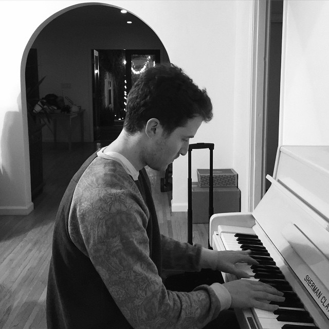 Mike Posner on the piano - February 17, 2015
instagram.com/evidenceinfrench
