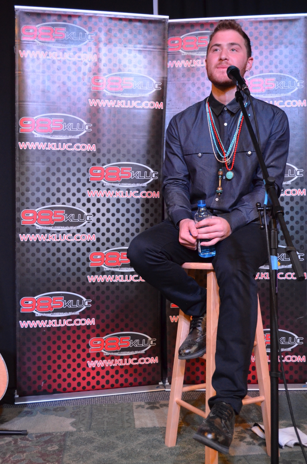 Mike Posner at 98.5 KLUC radio station - Las Vegas, NV 1/22/14
kluc.cbslocal.com
 Mike Posner at 98.5 KLUC radio station - Las Vegas, NV 1/22/14
kluc.cbslocal.com
