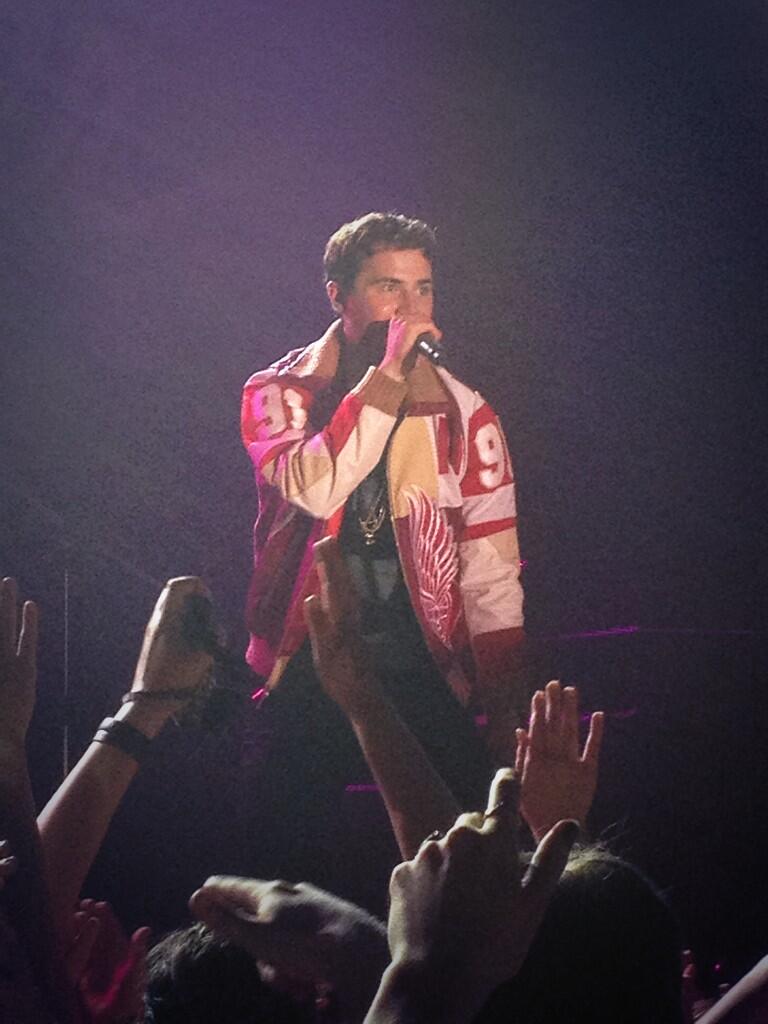 Mike Posner performaing at Albion College's Big Show 2014 in Albion, MI 4/21/14
Twitter @BenKolanowski
