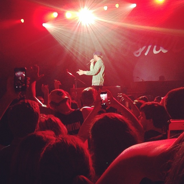 Mike Posner performaing at Albion College's Big Show 2014 in Albion, MI 4/21/14
Instagram @marquinnnyyy
