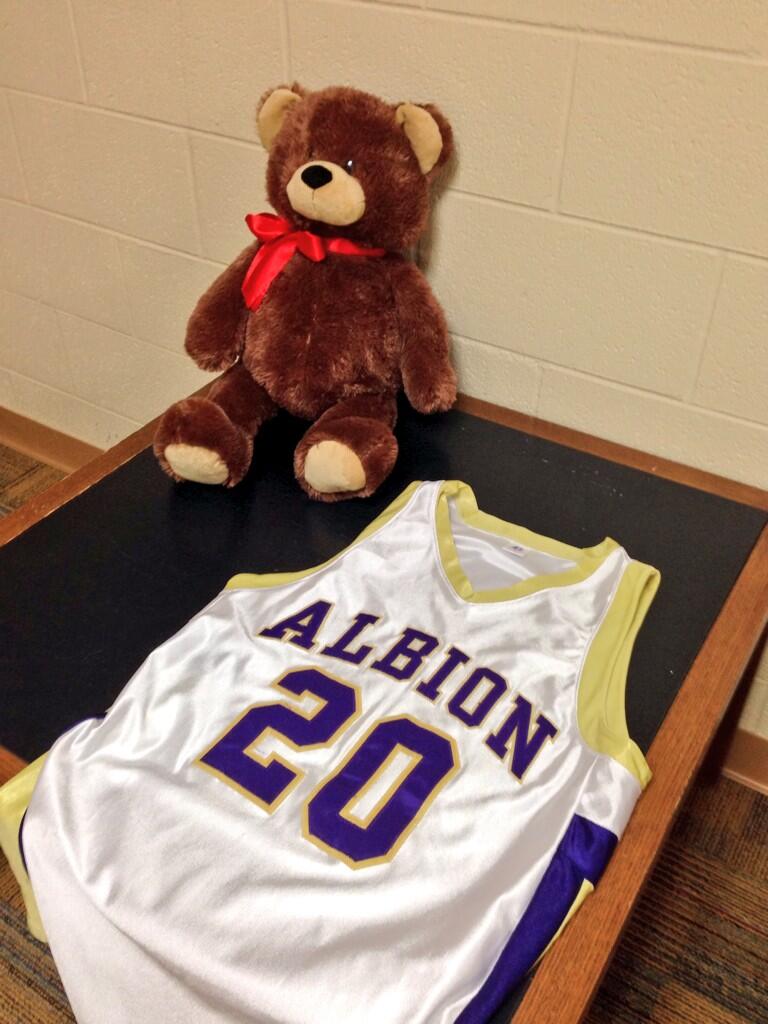 Mike Posner's Albion College jersey and teddy bear for the Big Show 2014 performance in Albion, MI 4/21/14
Twitter @ACUnionBoard
