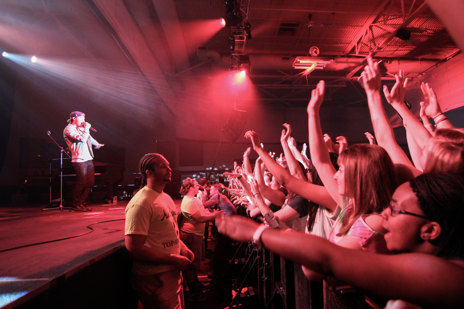 Mike Posner performaing at Albion College's Big Show 2014 in Albion, MI 4/21/14
Photo by Albion College
