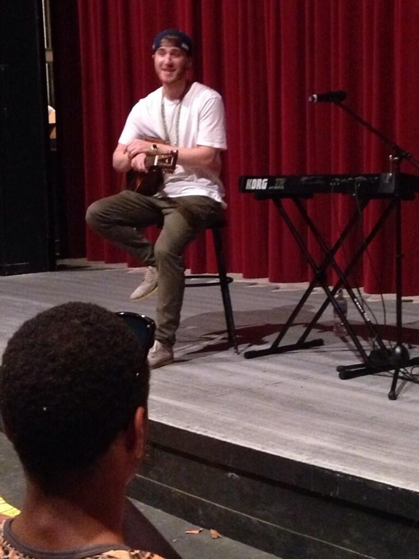 Mike Posner Q&A with Albion College students in Albion, MI 4/21/14
Twitter @ACUnionBoard

