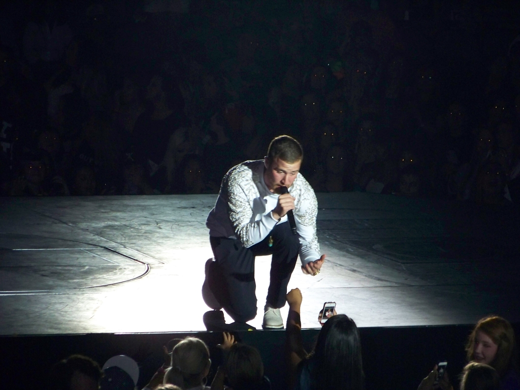 Mike Posner performing on the Believe Tour in Dallas, TX 7/3/13
Photo by Christina
MikePosner.net
