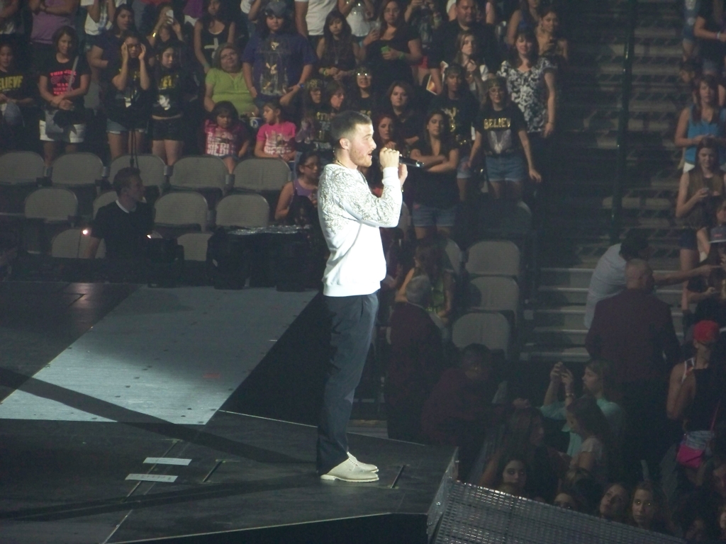 Mike Posner performing on the Believe Tour in Dallas, TX 7/3/13
Photo by Christina
MikePosner.net
