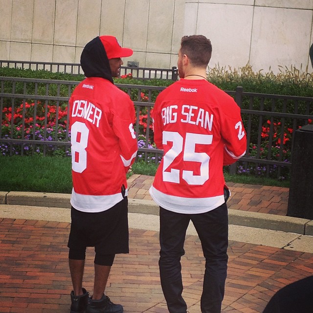Mike Posner and Big Sean shooting music video in front of "Spirit of Detroit" landmark - Detroit, MI
Instagram @ericdunc
