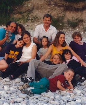 Mike Posner as a young boy with friends in 1997
