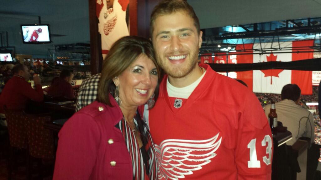 Mike Posner attending the Detroit Red Wings vs. Boston Bruins game - Detroit, MI 11/27/13
Twitter @Datsyuk13
 Mike Posner attending the Detroit Red Wings vs. Boston Bruins game - Detroit, MI 11/27/13
Twitter @Datsyuk13