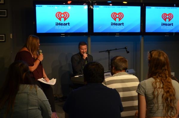 Mike Posner Q&A with KISS 95.7 at the Dunkin Donuts Music Lounge 7/18/13
Photo by KISS 95.7
kiss957.com
 Mike Posner Q&A with KISS 95.7 at the Dunkin Donuts Music Lounge 7/18/13
Photo by KISS 95.7
kiss957.com