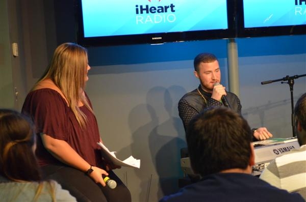 Mike Posner Q&A with KISS 95.7 at the Dunkin Donuts Music Lounge 7/18/13
Photo by KISS 95.7
kiss957.com
 Mike Posner Q&A with KISS 95.7 at the Dunkin Donuts Music Lounge 7/18/13
Photo by KISS 95.7
kiss957.com