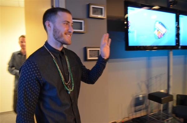 Mike Posner at KISS 95.7 at the Dunkin Donuts Music Lounge 7/18/13
Photo by KISS 95.7
kiss957.com
 Mike Posner at KISS 95.7 at the Dunkin Donuts Music Lounge 7/18/13
Photo by KISS 95.7
kiss957.com