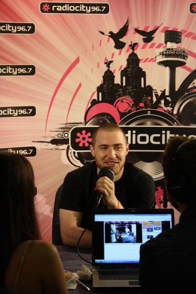 Mike Posner - Radio City Live 2011 - Backstage Interview
