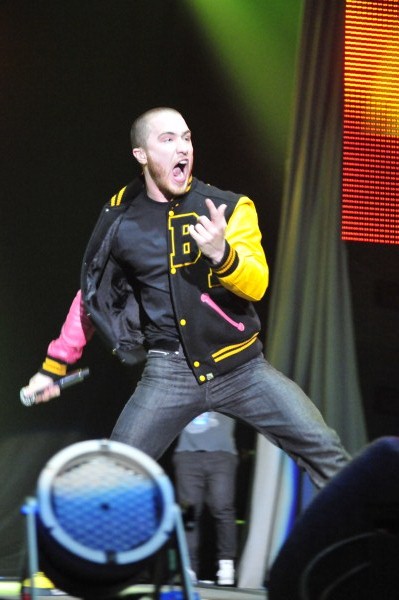 MikePosner-RadioCityLive-June102011-7.jpg