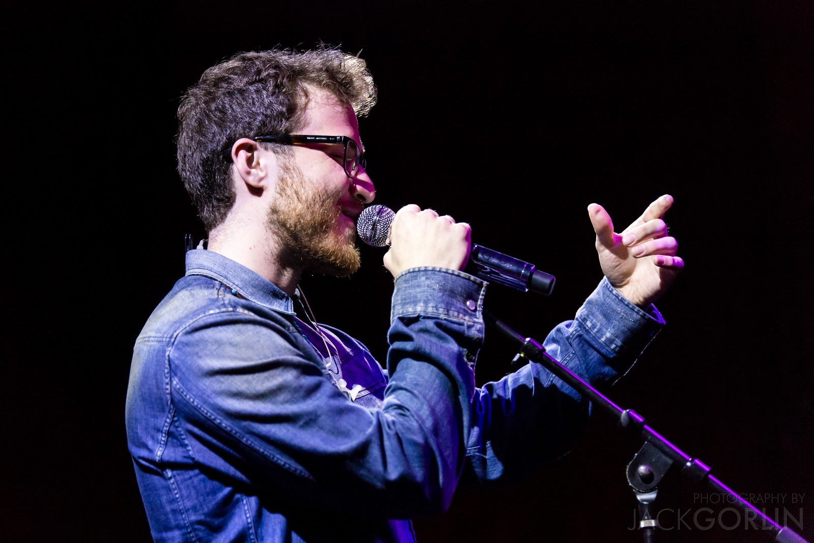 Mike Posner performing on his Unplugged Tour at Rickshaw Stop in San Francisco, CA 4/9/14
Photo credit: Jack Gorlin
www.jackgorlin.com
