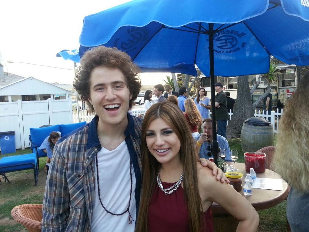 Mike Posner with Syd Duran (singer of the band Valora) at vocal coach Dave Stroud's Wedding Reception at Rosenthal - The Malibu Estate Winery in Malibu, CA 10/10/2014
twitter.com/SydDuran
