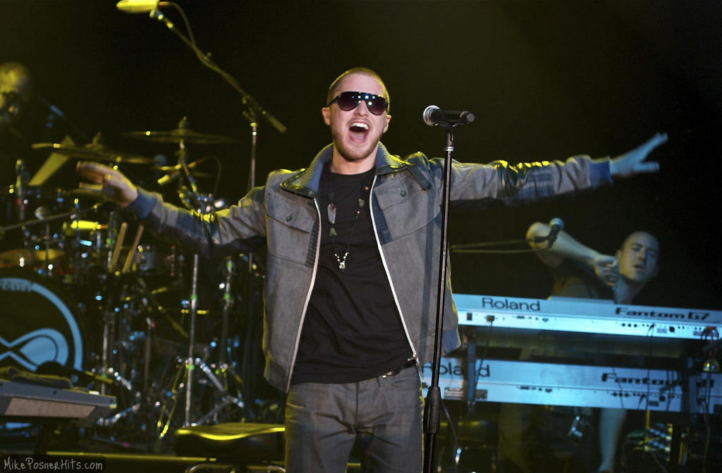 MikePosner-TheFillmoreNYC-101210-3.jpg MikePosner-TheFillmoreNYC-101210-3.jpg