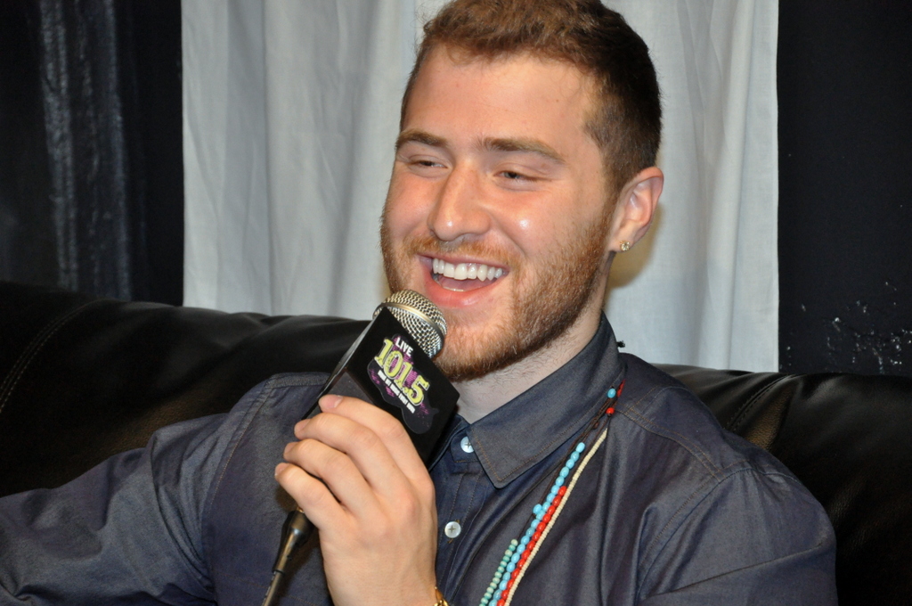 Mike Posner on The Lady La Show at LIVE 101.5 radio station - Phoenix, AZ 1/23/14
live1015phoenix.cbslocal.com
 Mike Posner on The Lady La Show at LIVE 101.5 radio station - Phoenix, AZ 1/23/14
live1015phoenix.cbslocal.com