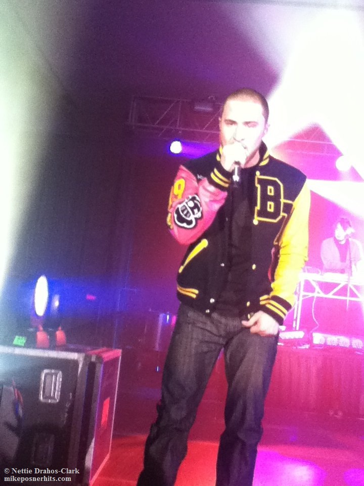 MikePosner-UNI8.jpg MikePosner-UNI8.jpg