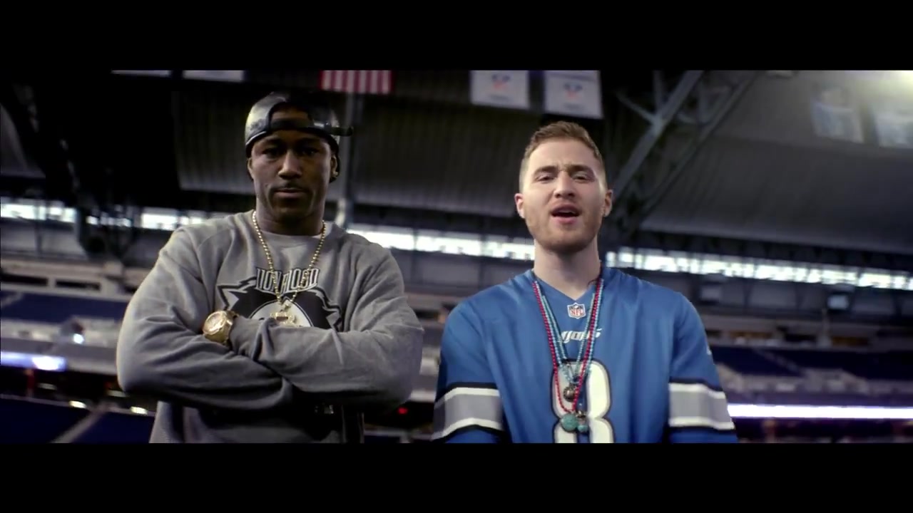 Mike_Posner_-_Top_of_the_World_ft__Big_Sean_304.jpg
