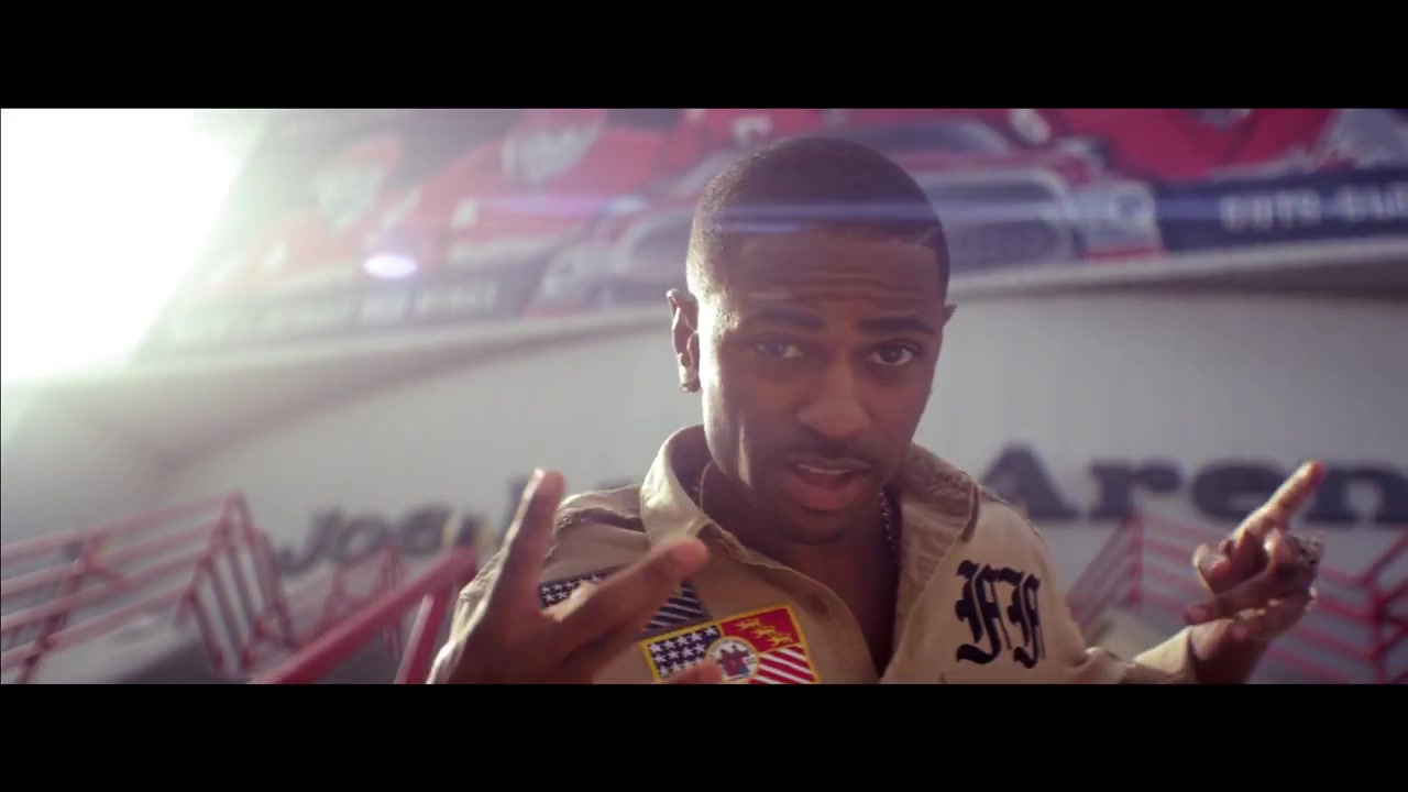 Mike_Posner_-_Top_of_the_World_ft__Big_Sean_485.jpg