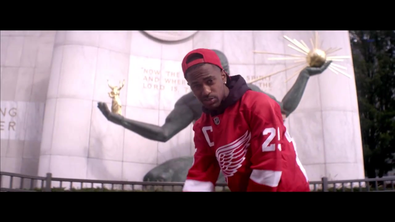 Mike_Posner_-_Top_of_the_World_ft__Big_Sean_488.jpg