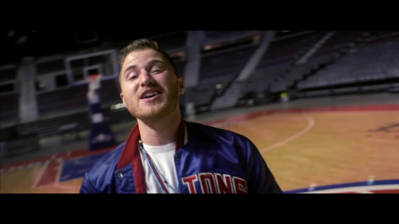 Mike_Posner_-_Top_of_the_World_ft__Big_Sean_548.jpg