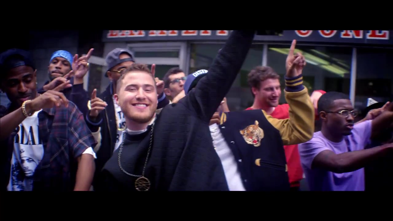 Mike_Posner_-_Top_of_the_World_ft__Big_Sean_560.jpg