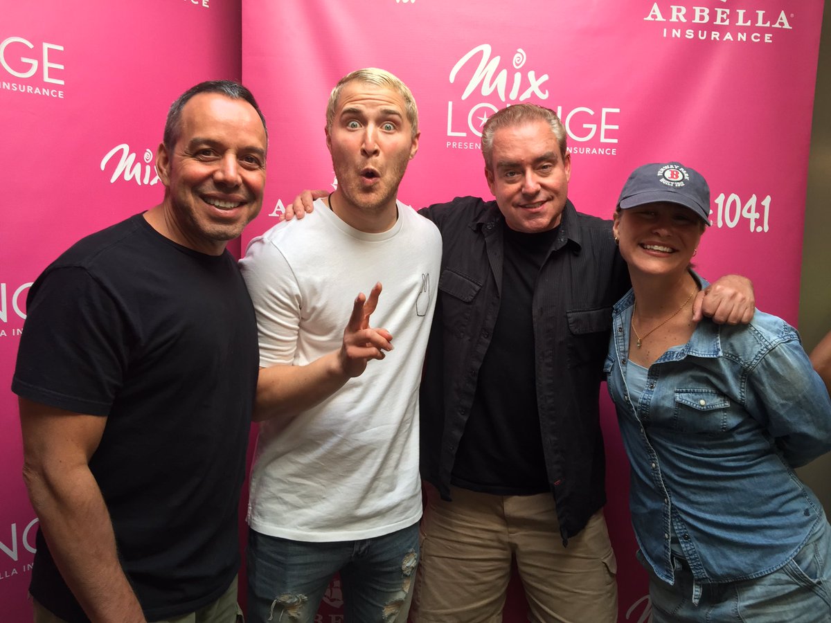 Mix-1041-Boston-07202016-2.jpg