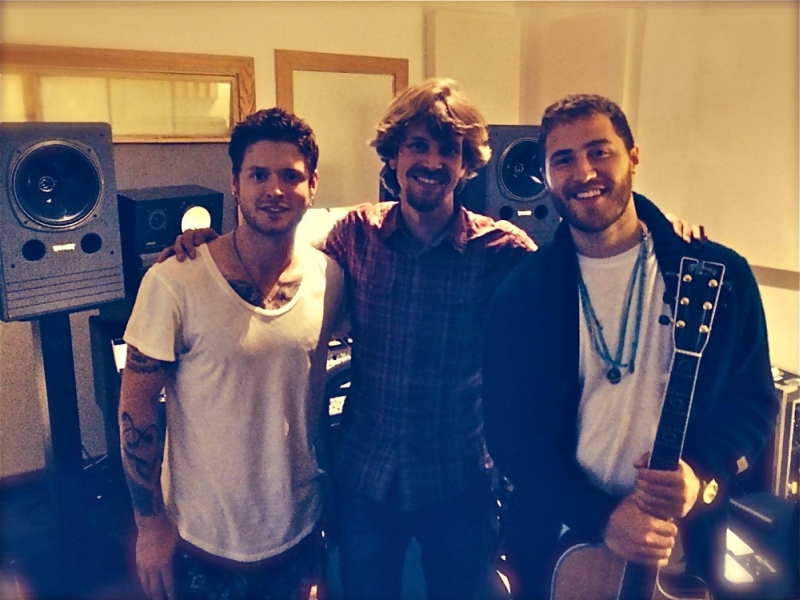 Nash Overstreet and Mike Posner in the Studio at Electracraft Music Works in Los Angeles, CA 11/3/13
facebook.com/electracraft‎
