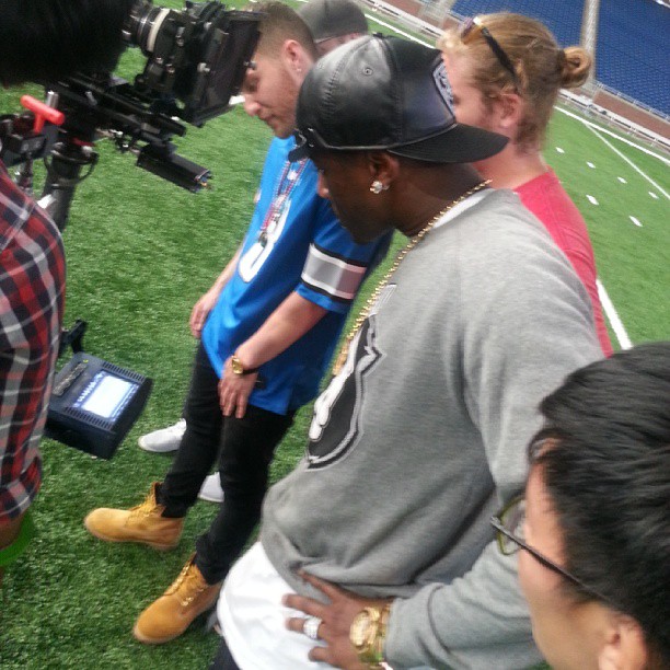 Nate Burleson of the Detroit Lions and Mike Posner at Ford Field - Detroit, MI 9/23/13
Photo by Nate Burleson
Instagram @nateburleson13
