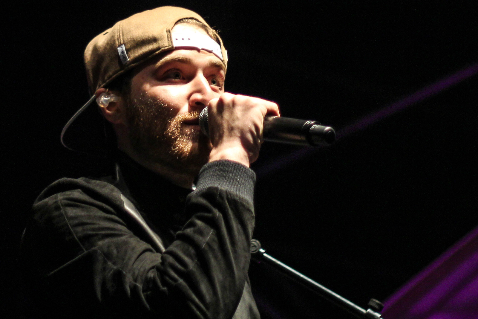 Mike Posner performing at Dam Jam 2014 at OSU in Corvallis, OR 5/31/14
Photo by Justin Quinn
justinquinnphotography.smugmug.com
