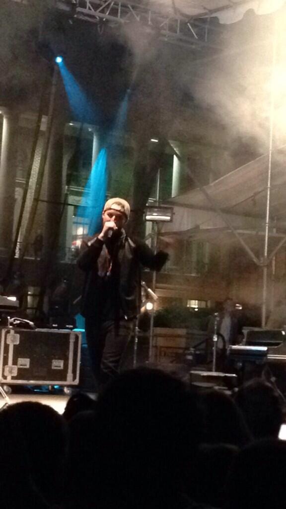 Mike Posner performing at Dam Jam 2014 at OSU in Corvallis, OR 5/31/14
Twitter @triciasamountry
