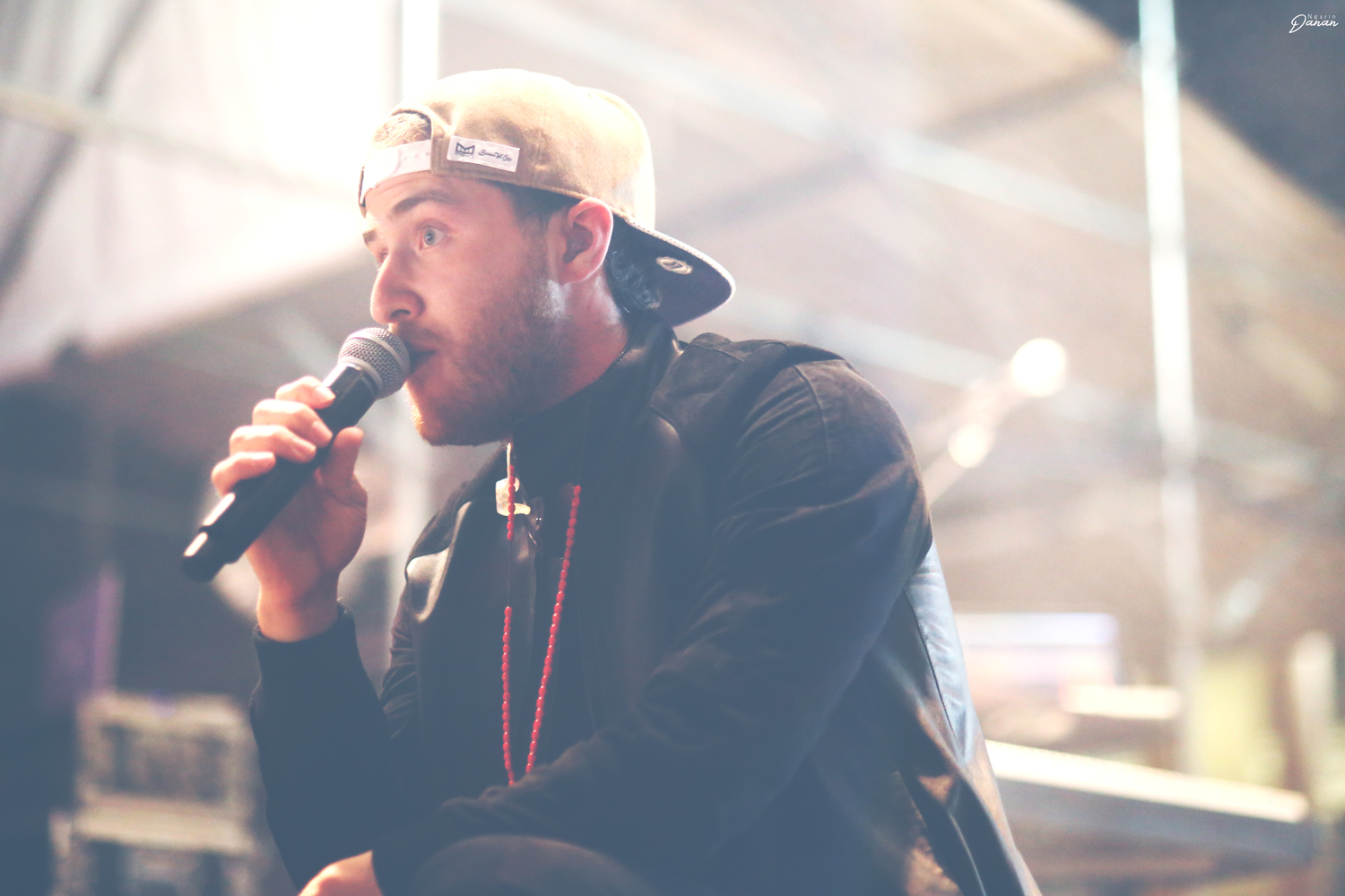 Mike Posner performing at Dam Jam 2014 at OSU in Corvallis, OR 5/31/14
Photo by Nesrin Danan
nesrindanan.com

