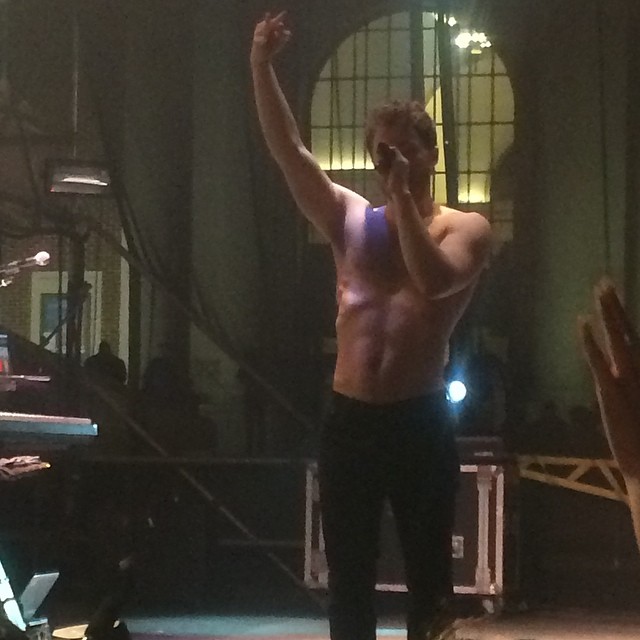 Mike Posner performing at Dam Jam 2014 at OSU in Corvallis, OR 5/31/14
Instagram @trapalis
