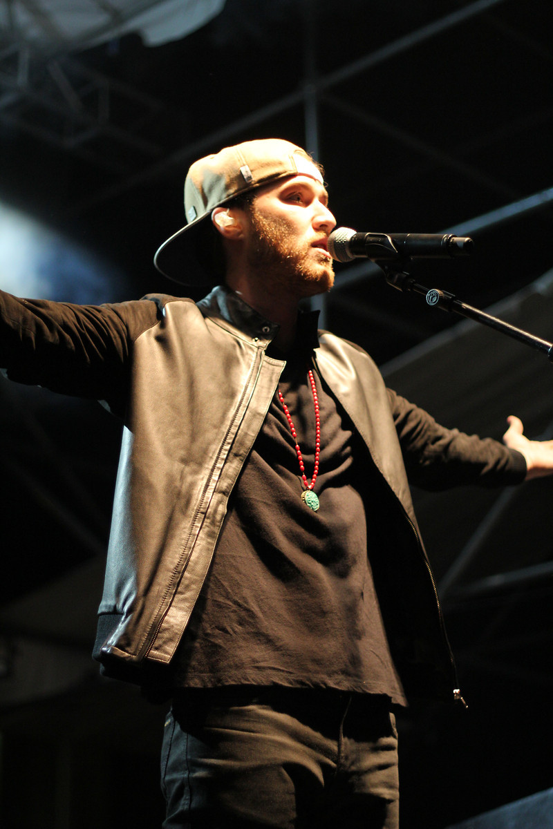 Mike Posner performing at Dam Jam 2014 at OSU in Corvallis, OR 5/31/14
Photo by Justin Quinn
justinquinnphotography.smugmug.com
