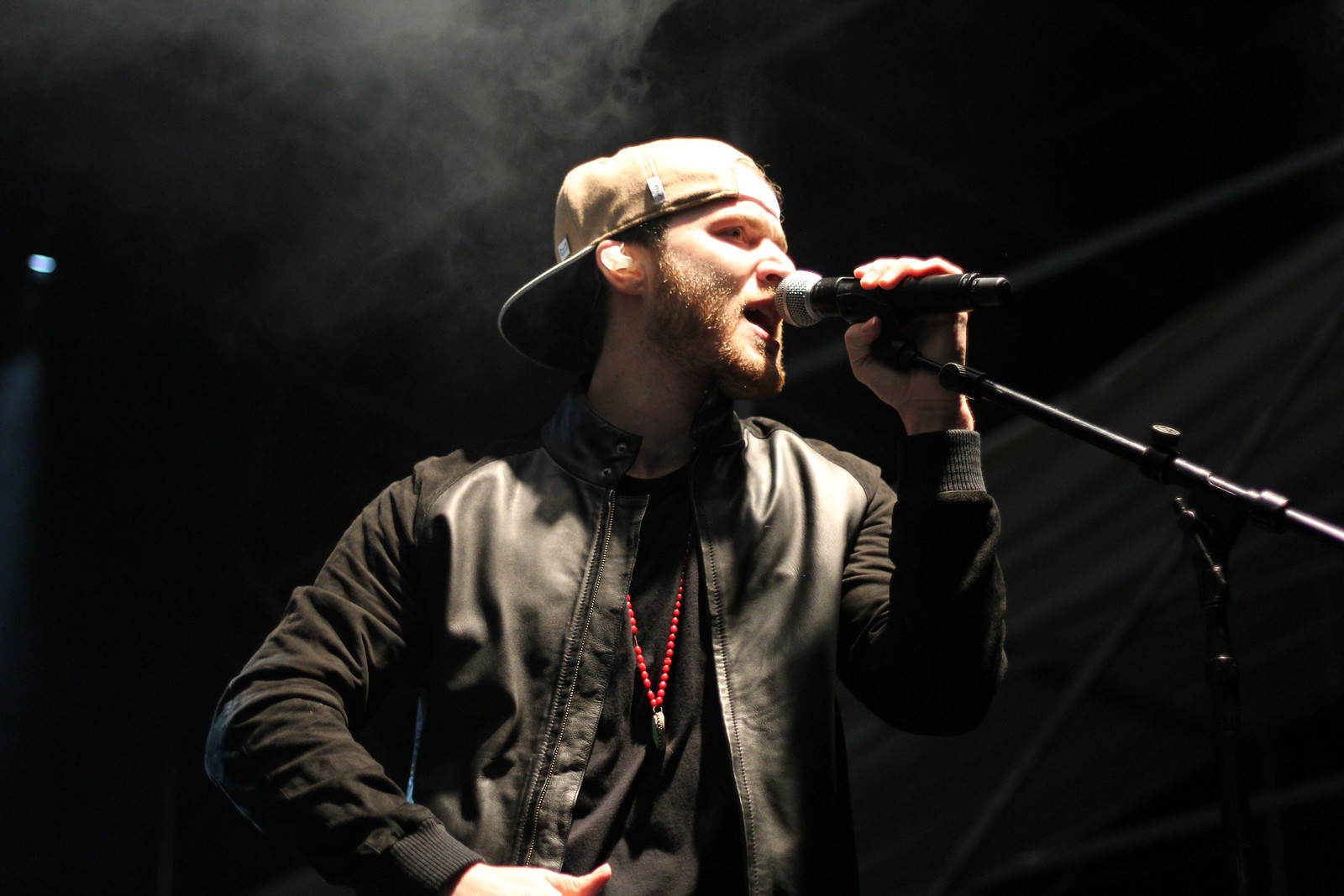Mike Posner performing at Dam Jam 2014 at OSU in Corvallis, OR 5/31/14
Photo by Justin Quinn
justinquinnphotography.smugmug.com
