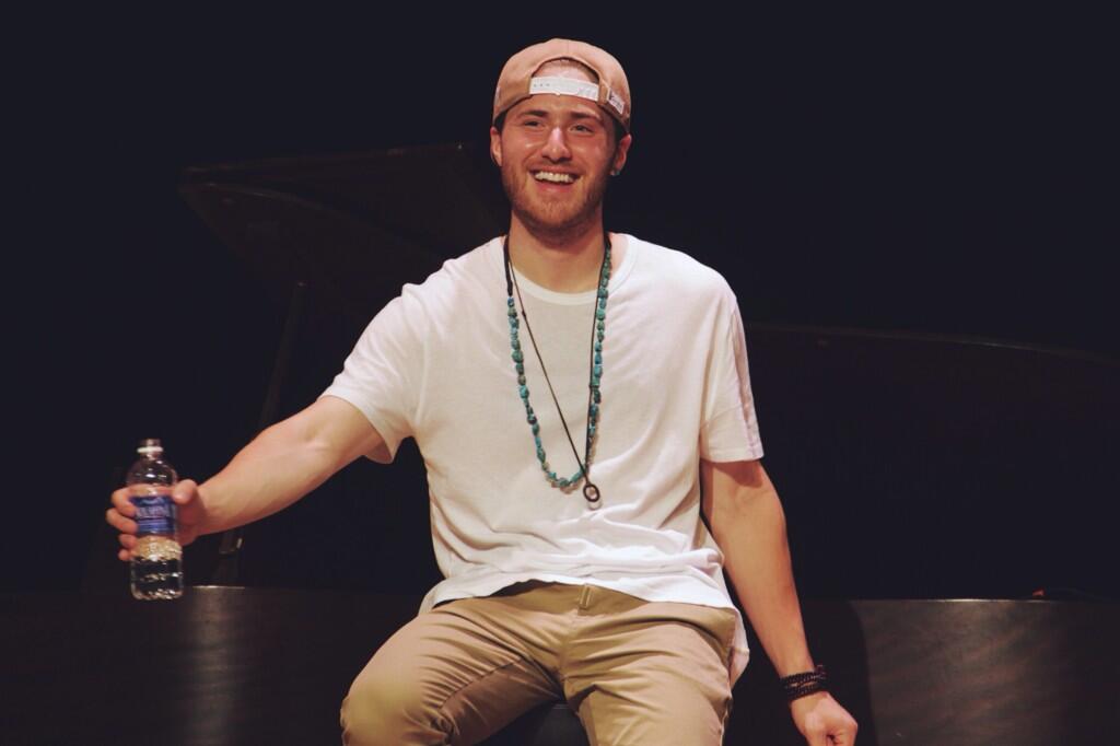 Mike Posner Q&A with OSU students in Corvallis, OR 5/31/14
Twitter @nicki80h8
