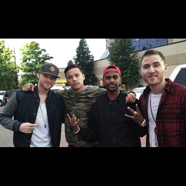 Patrick Cline, Jon Jon Augustavo, Big Sean, and Mike Posner 9/21/13
Photo by Jon Jon Augustavo
Instagram @jonjonaye
