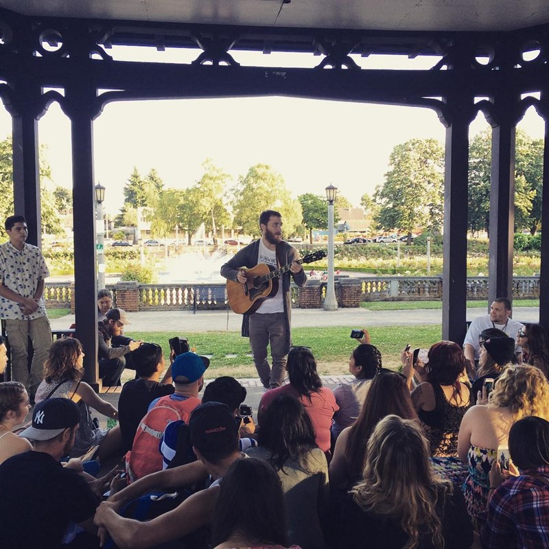 Mike Posner performing at Peninsula Park in Portland, OR July 15, 2015
instagram.com/mattlowecatfish
 Mike Posner performing at Peninsula Park in Portland, OR July 15, 2015
instagram.com/mattlowecatfish