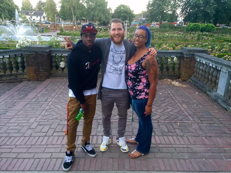 Mike Posner at Peninsula Park in Portland, OR July 15, 2015
twitter.com/BabyyOutlaw
 Mike Posner at Peninsula Park in Portland, OR July 15, 2015
twitter.com/BabyyOutlaw