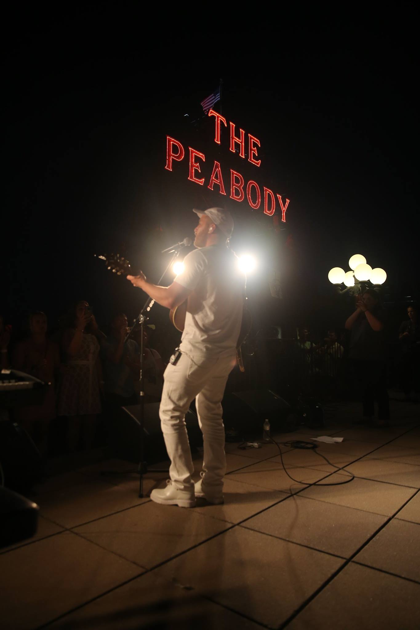 facebook.com/PeabodyRooftopParty
 facebook.com/PeabodyRooftopParty