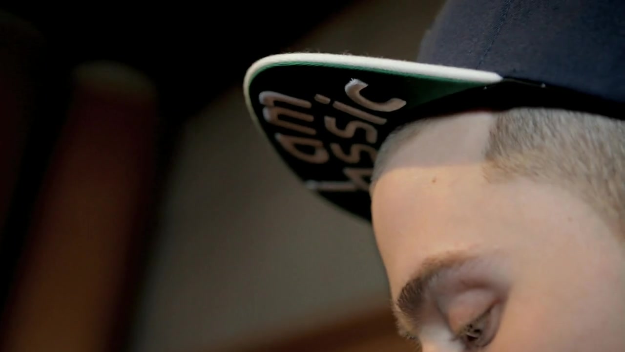 Reebok__It_Takes_A_Lot_To_Make_A_Classic_on_Vimeo_08.jpg Reebok__It_Takes_A_Lot_To_Make_A_Classic_on_Vimeo_08.jpg