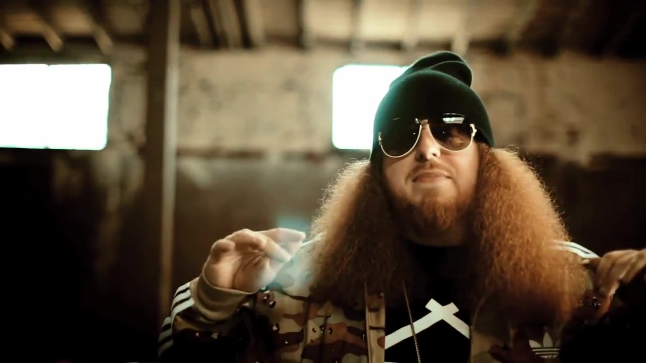 Rittz_-_Switch_Lanes_28Feat__Mike_Posner29_-_Official_Music_Video_0057.jpg