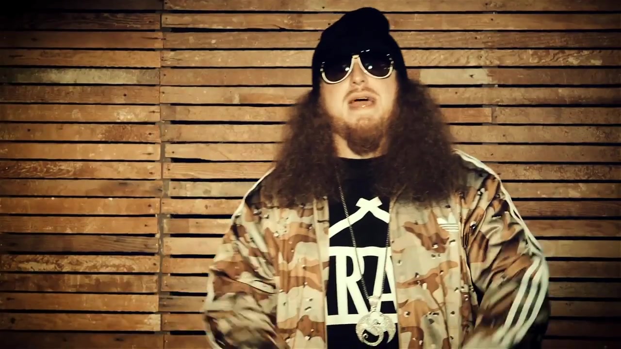 Rittz_-_Switch_Lanes_28Feat__Mike_Posner29_-_Official_Music_Video_0065.jpg