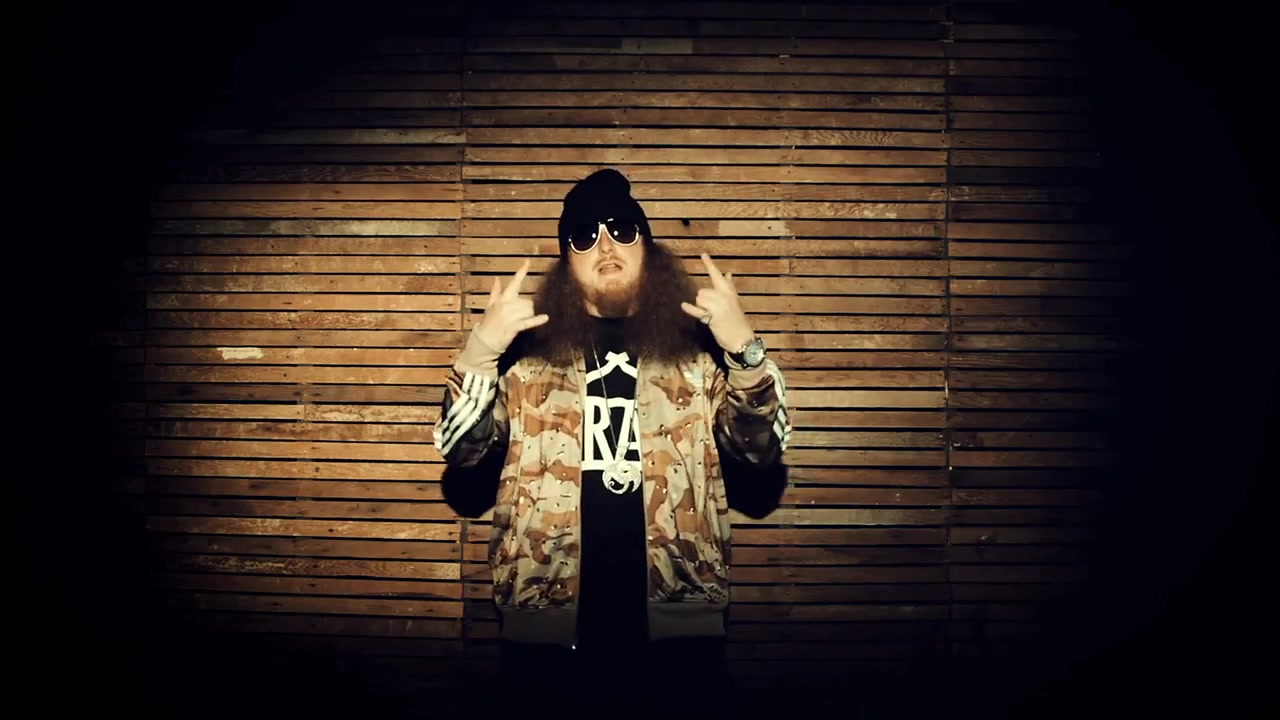 Rittz_-_Switch_Lanes_28Feat__Mike_Posner29_-_Official_Music_Video_0069.jpg