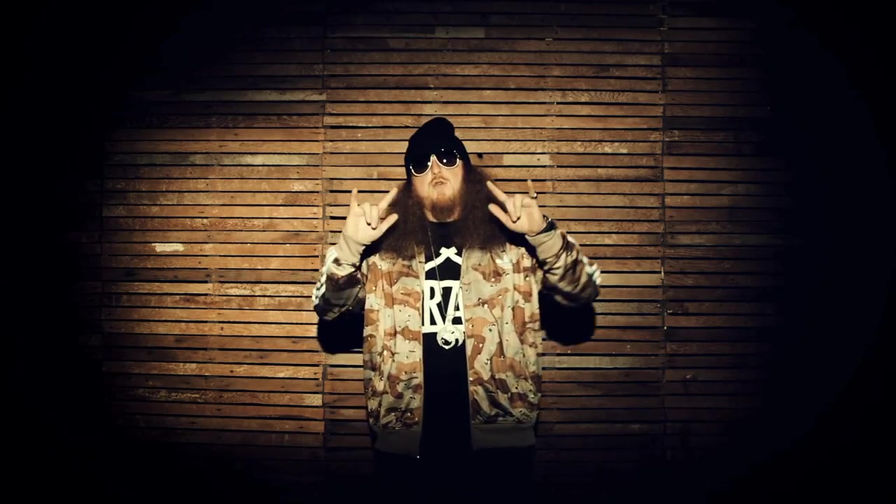 Rittz_-_Switch_Lanes_28Feat__Mike_Posner29_-_Official_Music_Video_0070.jpg