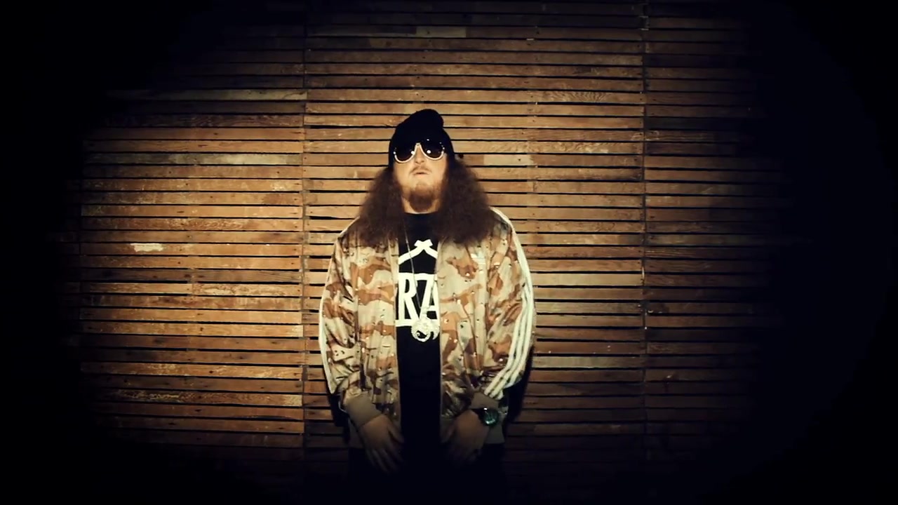 Rittz_-_Switch_Lanes_28Feat__Mike_Posner29_-_Official_Music_Video_0105.jpg