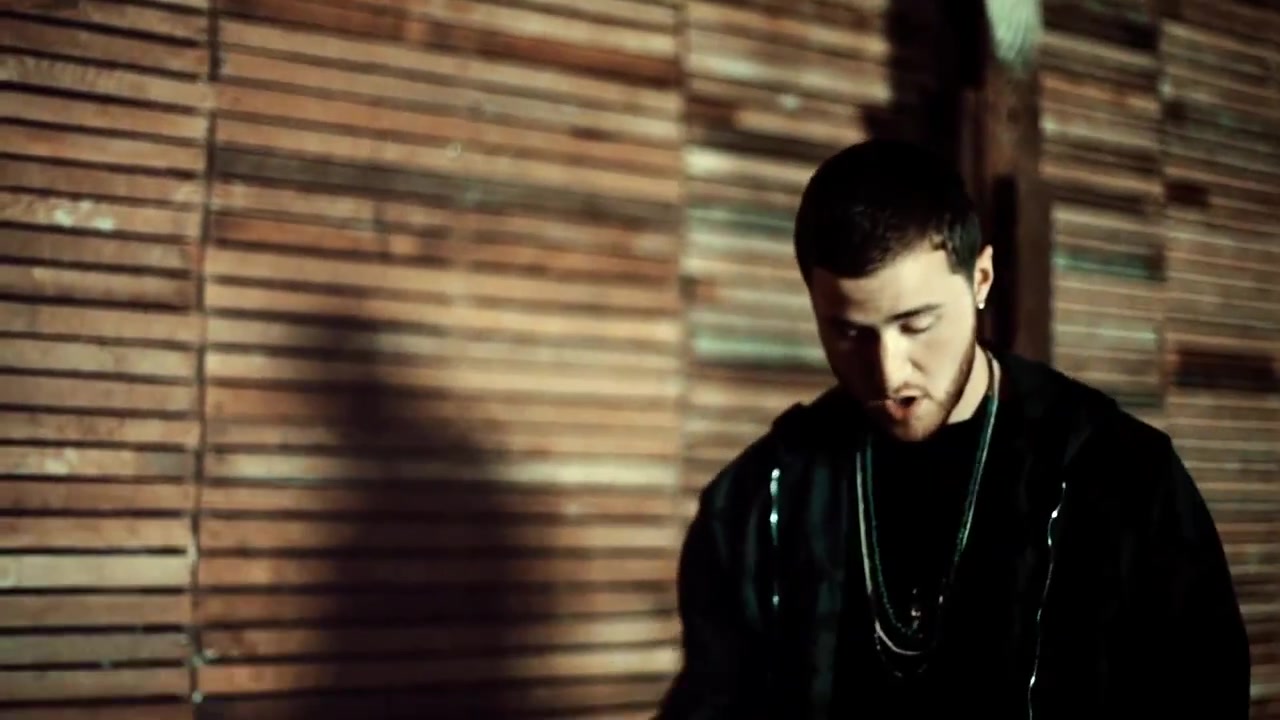 Rittz_-_Switch_Lanes_28Feat__Mike_Posner29_-_Official_Music_Video_0152.jpg