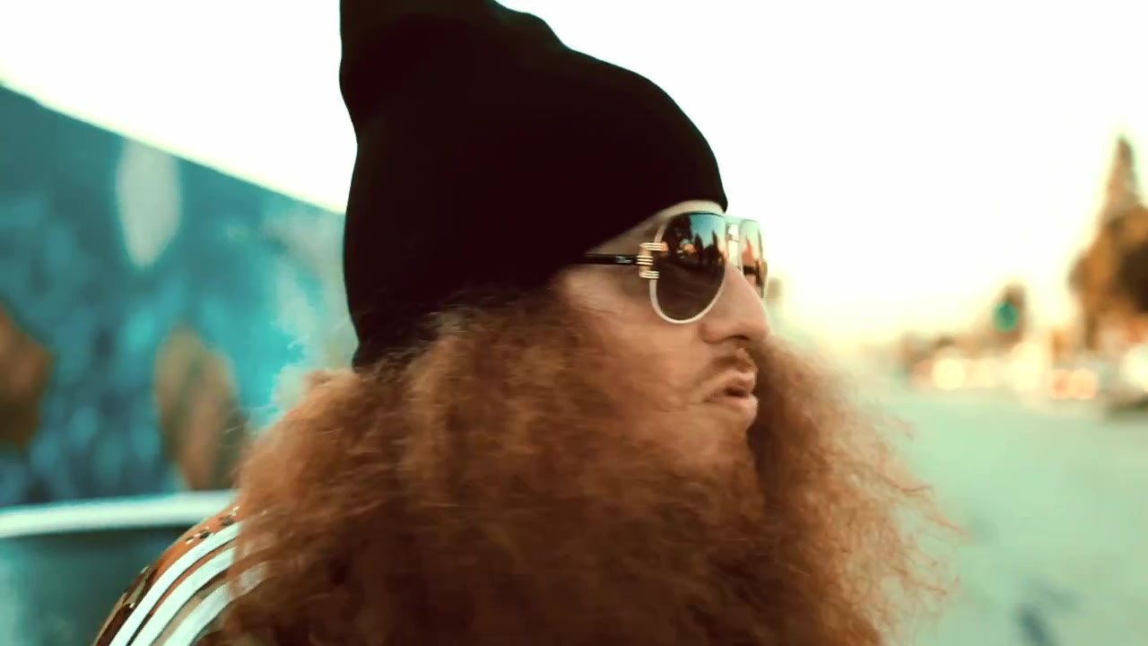 Rittz_-_Switch_Lanes_28Feat__Mike_Posner29_-_Official_Music_Video_0186.jpg